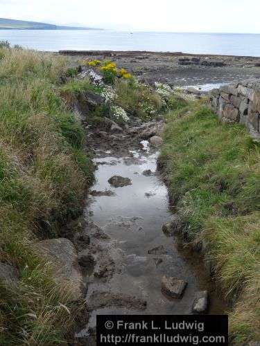 Around Downpatrick Head